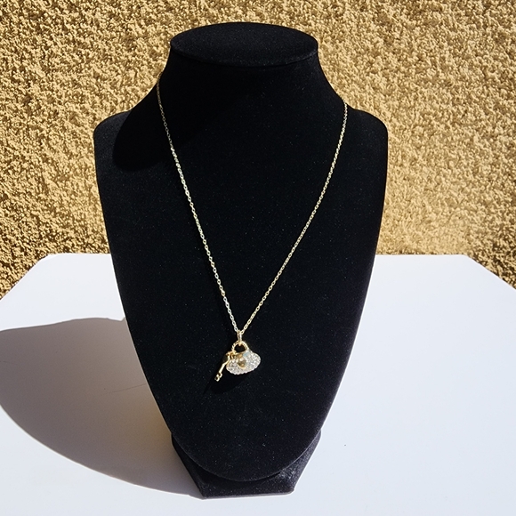 Borun America Jewelry Women's Gold-Plated Necklace Crystal Pendant Purse & key - Picture 5 of 9